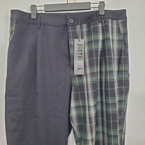 Disturbia Checkmate High Waist Tapered Trousers Pants Women Size US 14 NWT - Picture 4 of 16